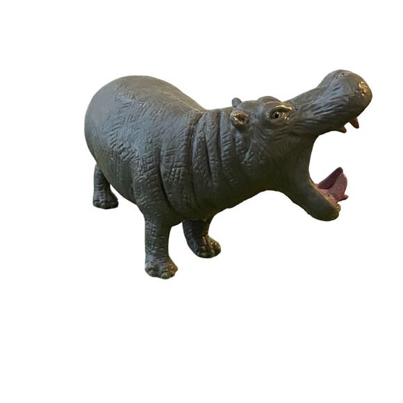 Greenbriar International Plastic Safari Animal Figurines Lion Polar Bear Hippo - Picture 9 of 15